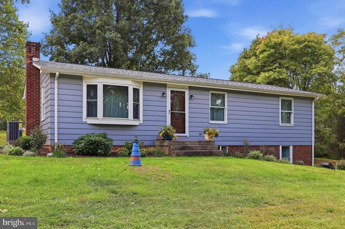 7217 Picnic Woods Rd, Middletown, MD 21769 - #1