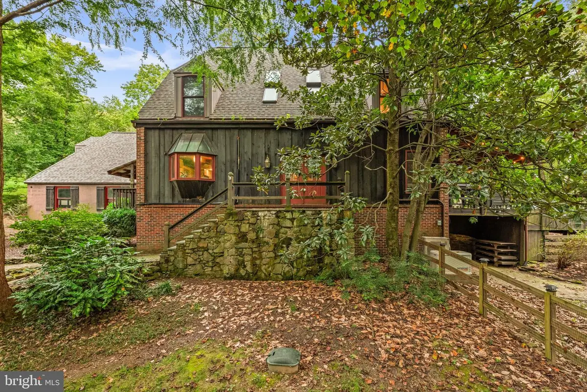 2001 Thurston Rd, Frederick, MD 21704 - #1