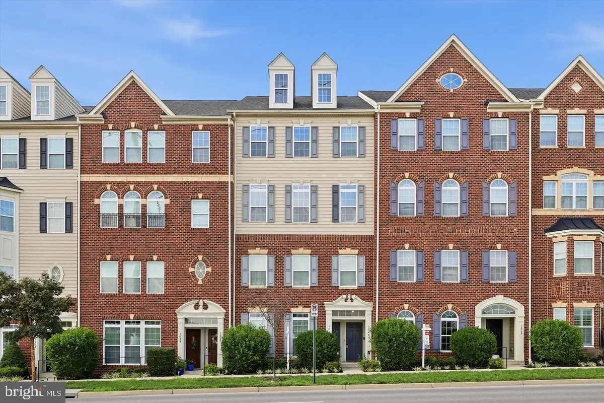 304-b Mill Pond Rd, Frederick, MD 21701 - #1