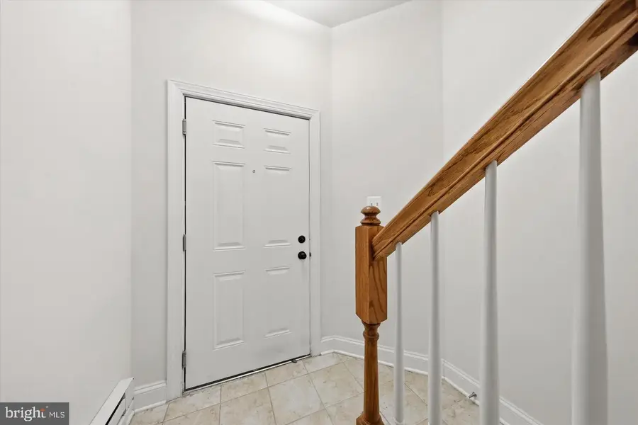 304-b Mill Pond Rd, Frederick, MD 21701 - #2