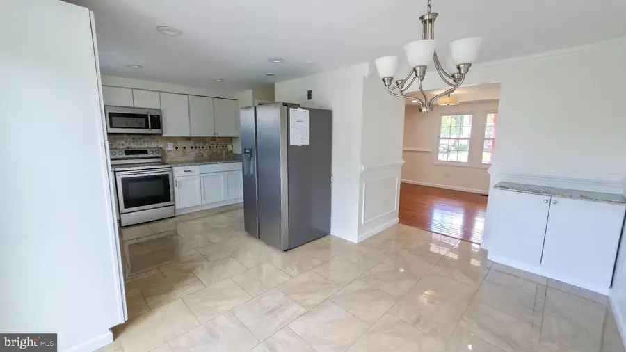 178 Stonegate Dr, Frederick, MD 21702 - #2