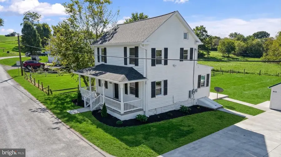 9440 Hollow Rd, Middletown, MD 21769 - #2