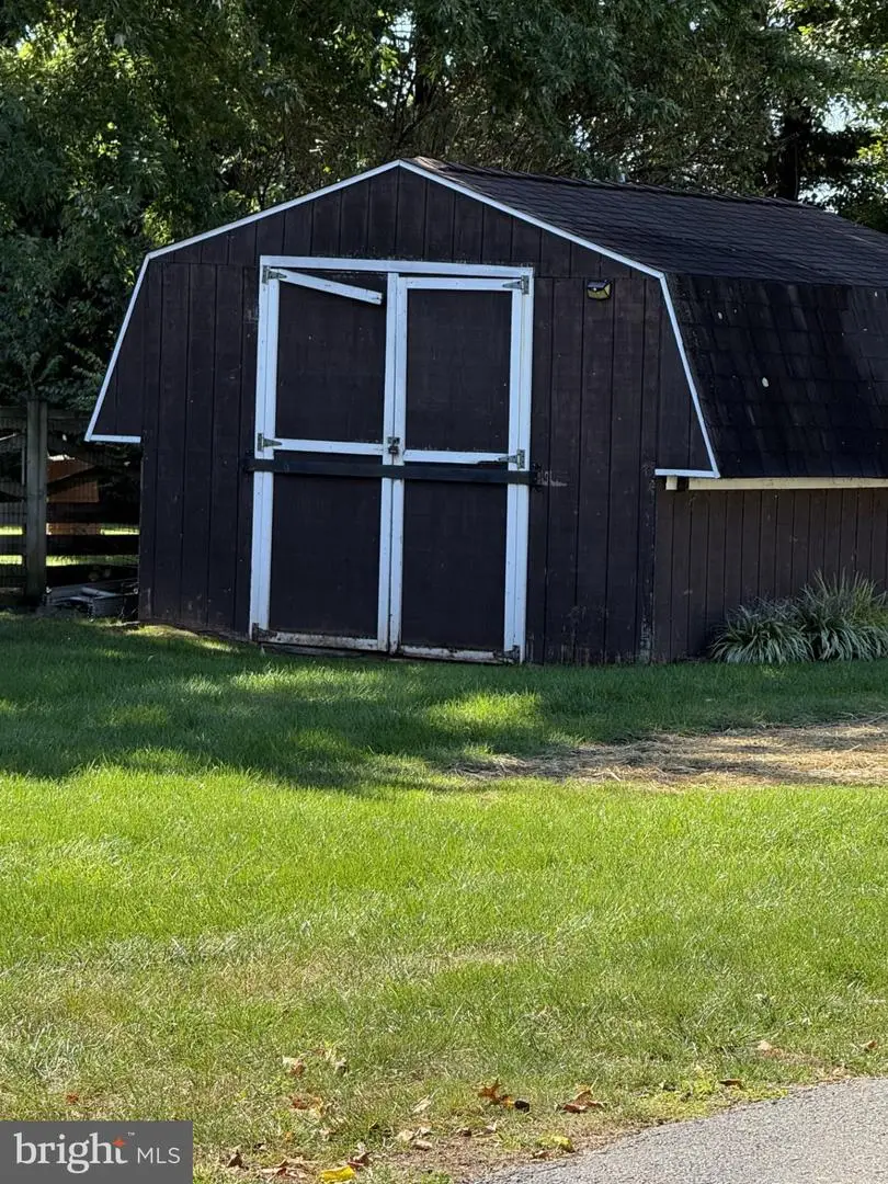 24 Hammaker St, Thurmont, MD 21788 - #2
