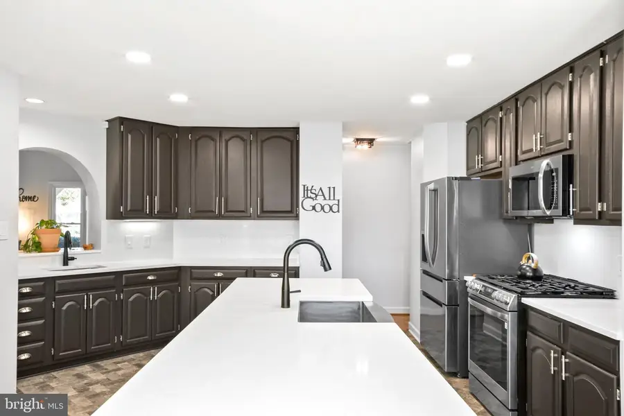 807 Dunbrooke Ct, Frederick, MD 21701 - #2