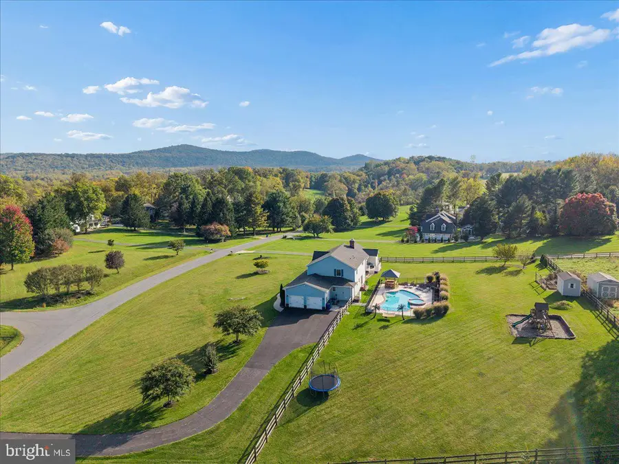 2994 Hope Mills Ln, Adamstown, MD 21710 - #2
