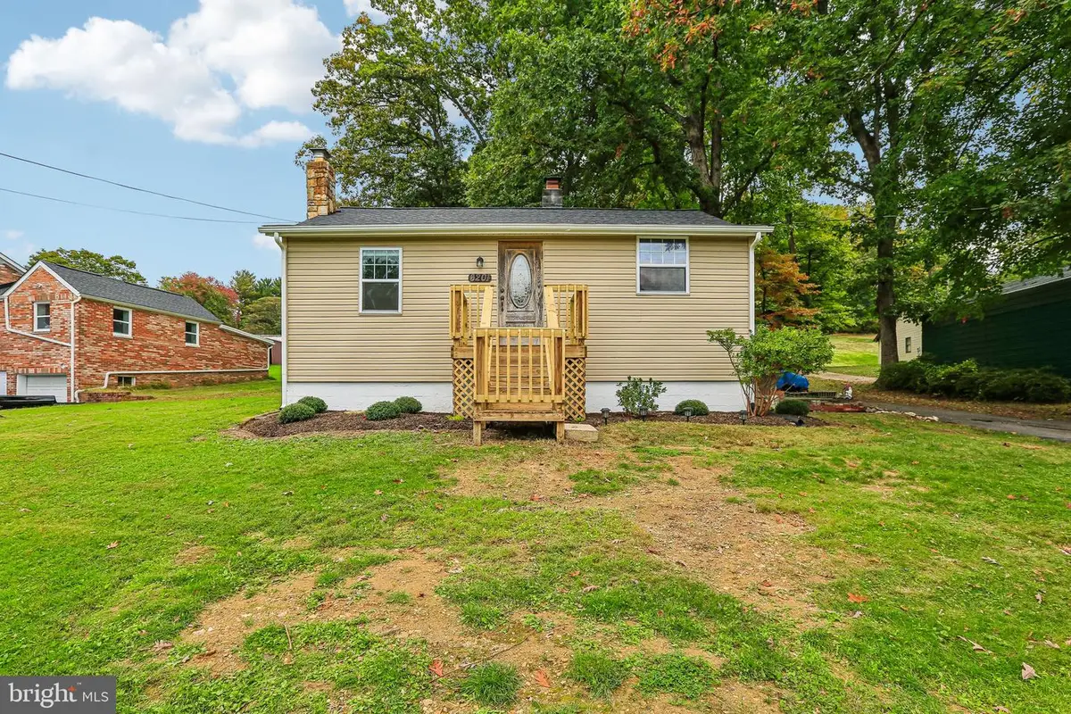 6201 Quinn Rd, Frederick, MD 21701 - #1