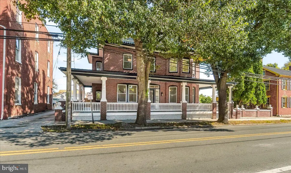 4 S Main St, Woodsboro, MD 21798 - #1
