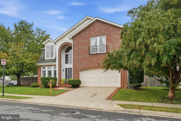 201 Lake Coventry Dr, FREDERICK, MD 21702