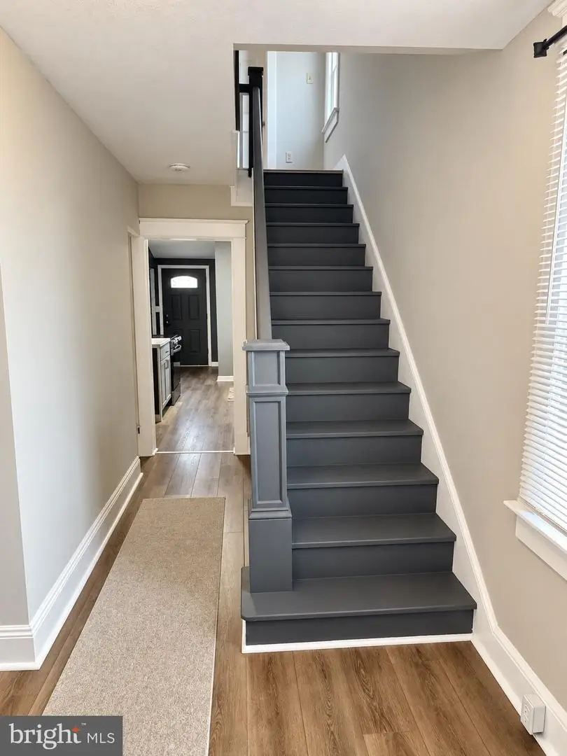 114 W B St, Brunswick, MD 21716 - #3