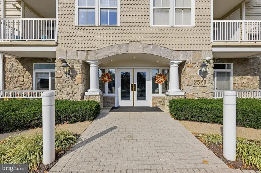 2520 Waterside Dr #116, Frederick, MD 21701 - #2