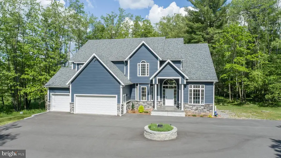 41 Boyd Paugh Ln, Oakland, MD 21550 - Image #2