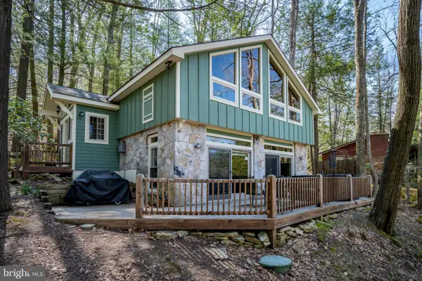 3084 Lake Shore Dr, OAKLAND, MD 21550