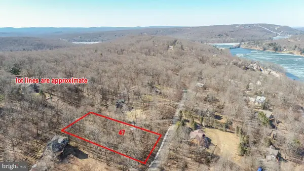 47 Ridgewood Dr, OAKLAND, MD 21550