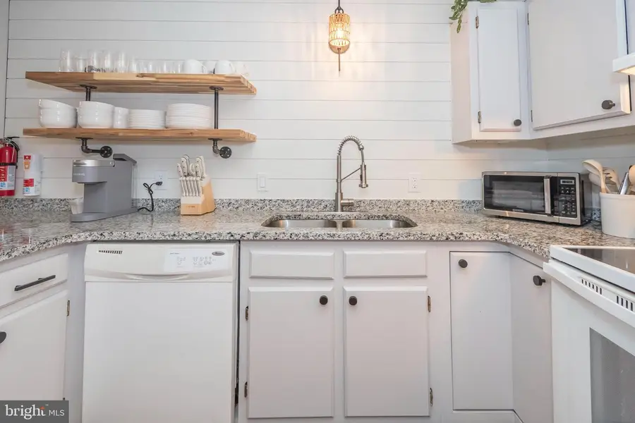 189 Red Run Rd #1-c-2, Oakland, MD 21550 - Image #3