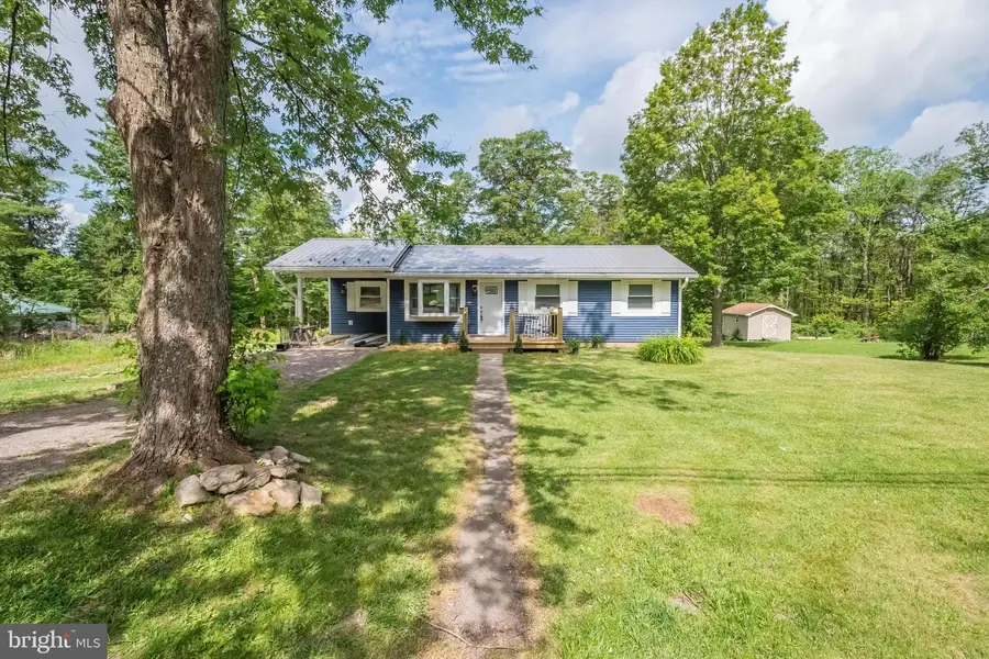 4211 Chestnut Ridge Rd, Grantsville, MD 21536 - Image #2