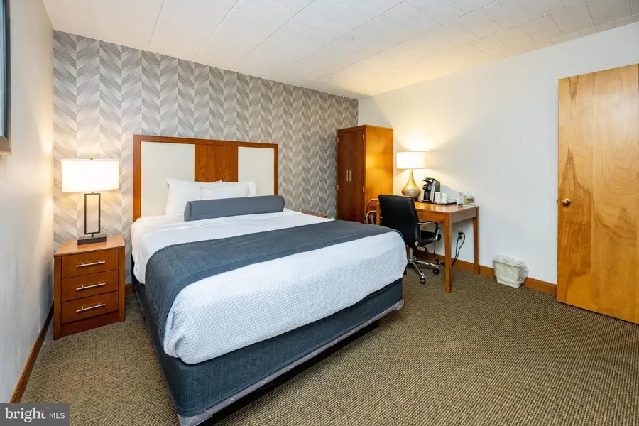 290 Marsh Hill Rd #702k, 6 Sang Run, MD 21541 - Image #2