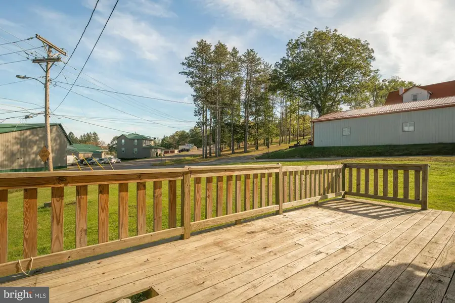 102 Roanoke Ave, Oakland, MD 21550 - Image #2