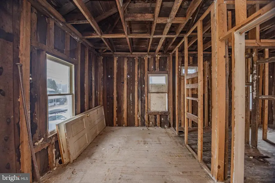 820 N 4th St, Oakland, MD 21550 - #3