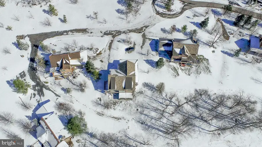 99 Mountain Overlook Ct, McHenry, MD 21541 - #2