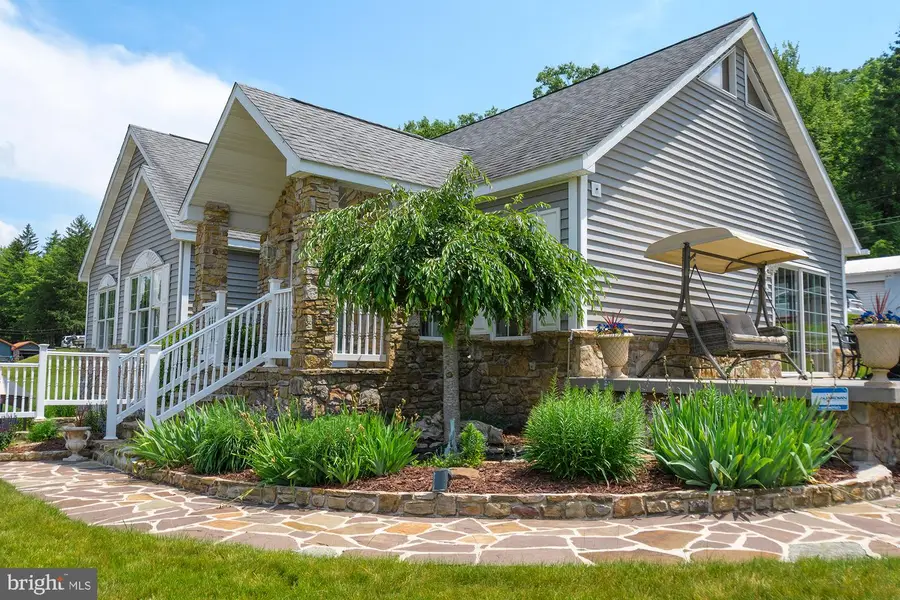 39 Leo Friend Rd, Oakland, MD 21550 - #2