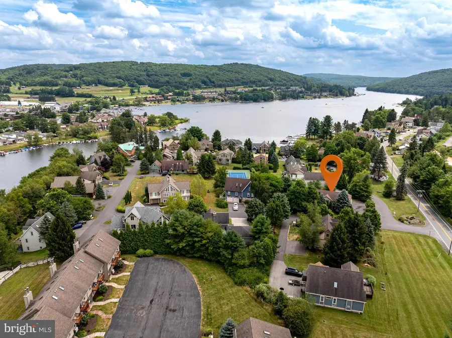 305 Lake Pointe Dr, 6 Sang Run, MD 21541 - #3