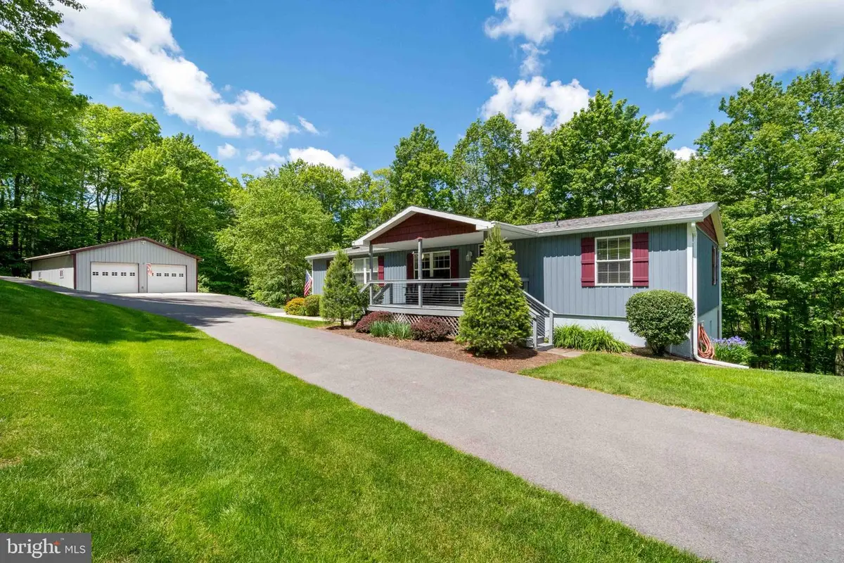 511 Hilltop Rd, Oakland, MD 21550 - #1