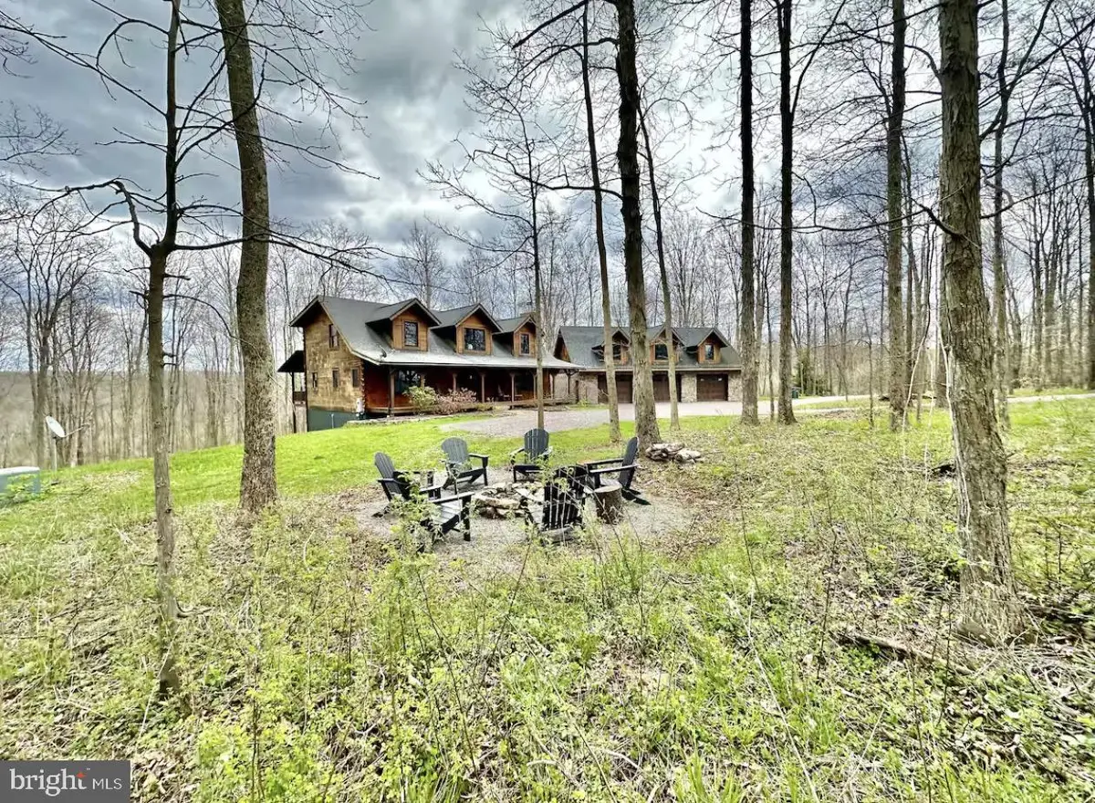 948 Legeer Rd, Grantsville, MD 21536 - #1
