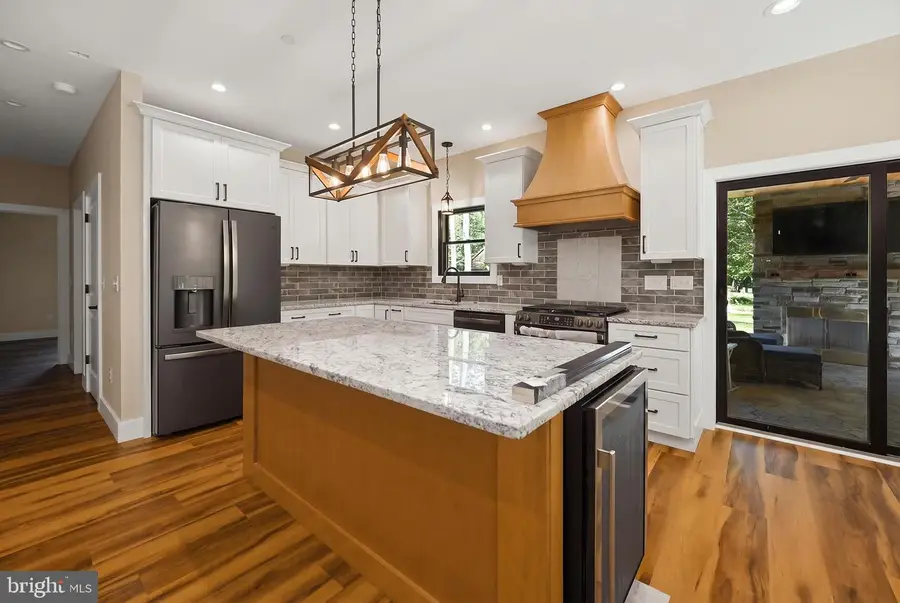 15 Byran Dr, Oakland, MD 21550 - #2