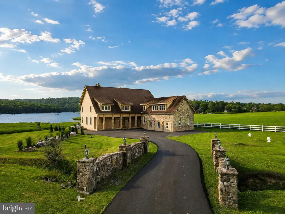 14 Stillwater Dr, Swanton, MD 21561 - #1