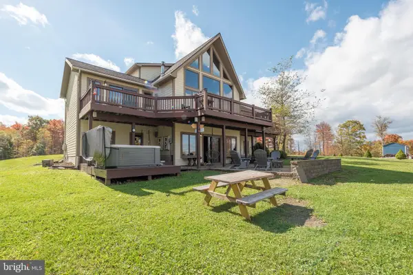 395 Woodlands Hill Ln, OAKLAND, MD 21550