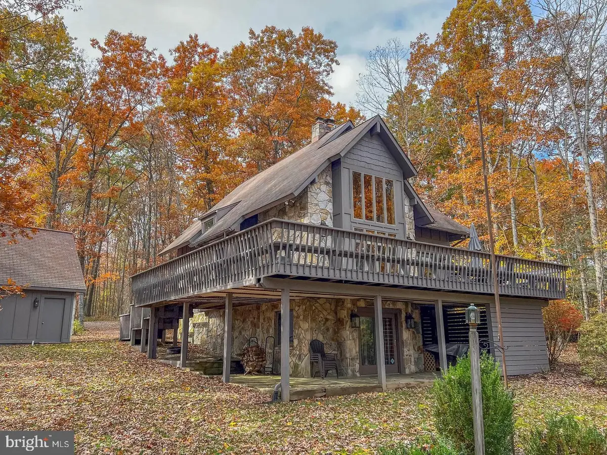 925 Pine Tree Point Rd, Swanton, MD 21561 - #1