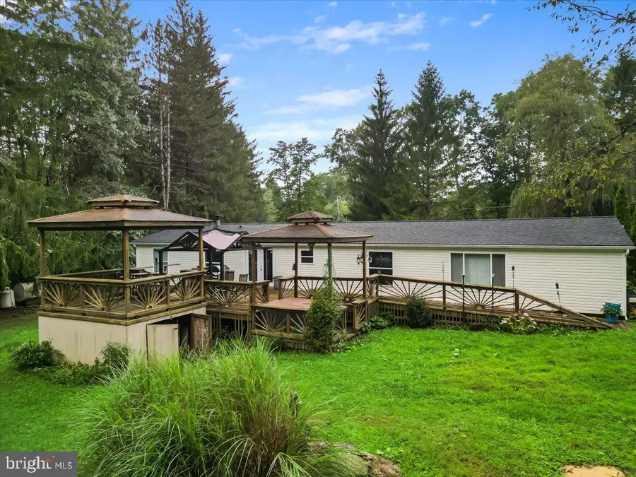 586 Bray School Rd, Oakland, MD 21550 - #2