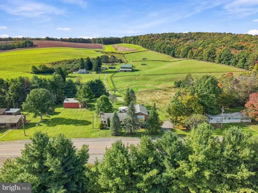 7 Little Pond Ln, Frostburg, MD 21532 - #2