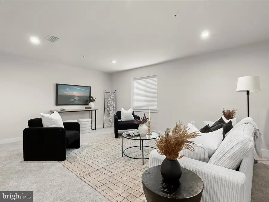 4738 Naples Ave, Aberdeen, MD 21001 - Image #2