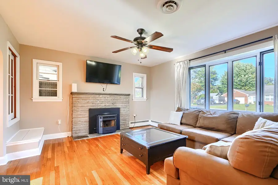 102 Fidelity Dr, Fallston, MD 21047 - Image #3