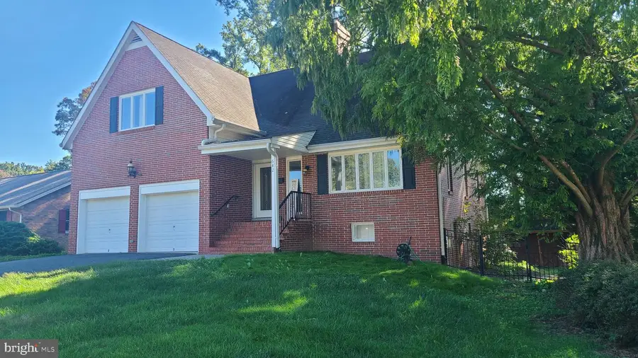 642 Westwood Dr, Aberdeen, MD 21001 - Image #2