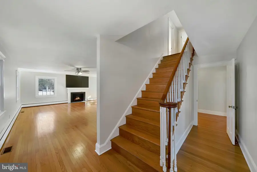 2675 Jolly Acres Rd, White Hall, MD 21161 - Image #3