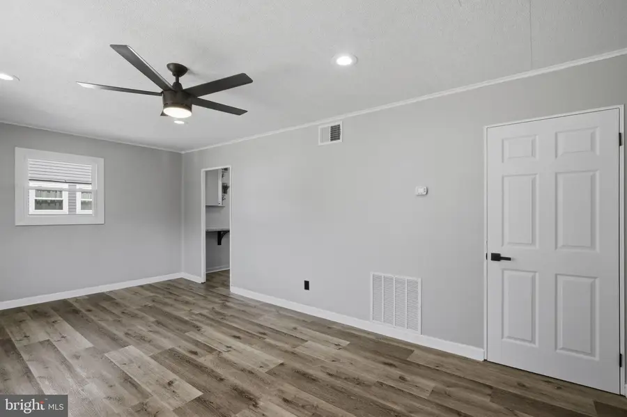 687 Plater St, Aberdeen, MD 21001 - #3