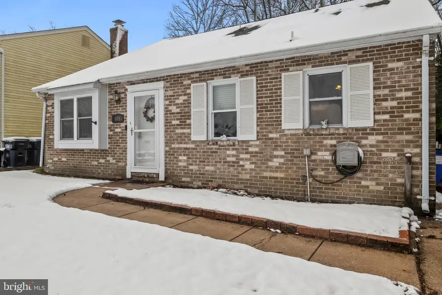606 Harbour Oak Dr, Edgewood, MD 21040 - #2