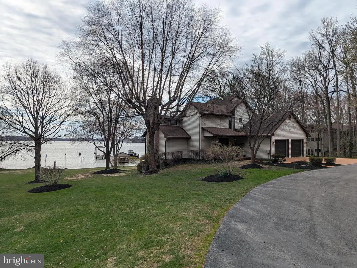 3729 Abingdon Beach Rd, Abingdon, MD 21009 - #1