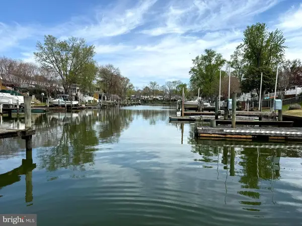 701 Shore Dr, JOPPA, MD 21085