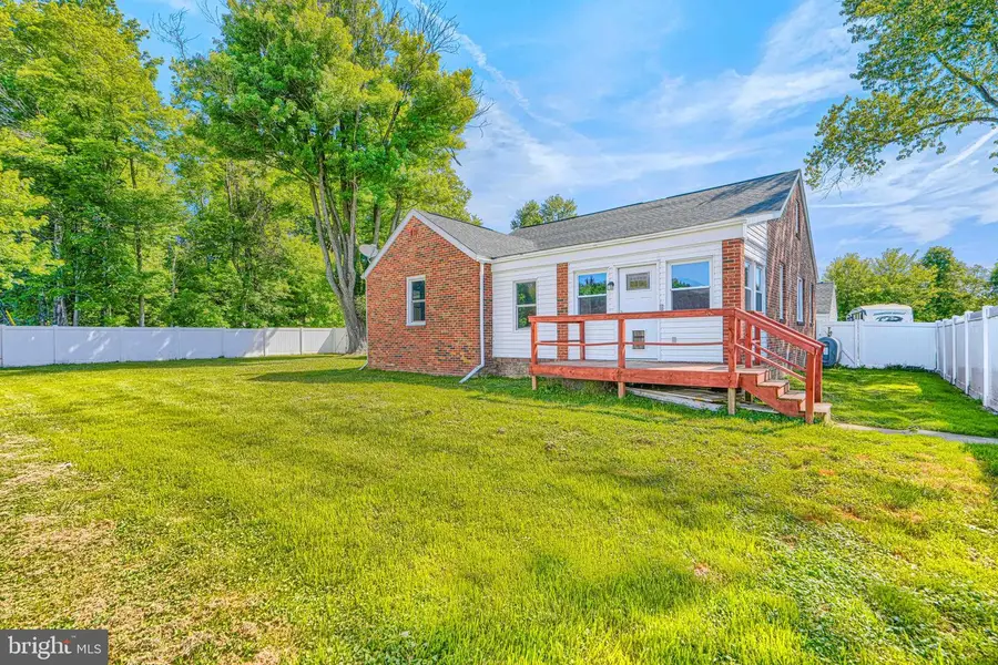 15 Mountain Rd, Fallston, MD 21047 - #3