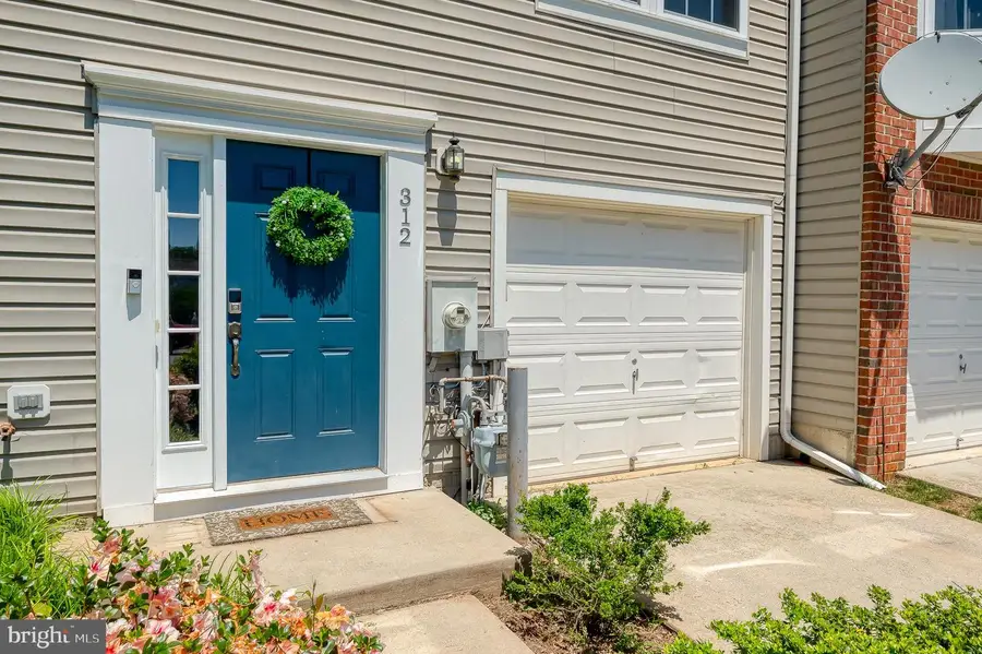 312 Betty Ct, Forest Hill, MD 21050 - #2
