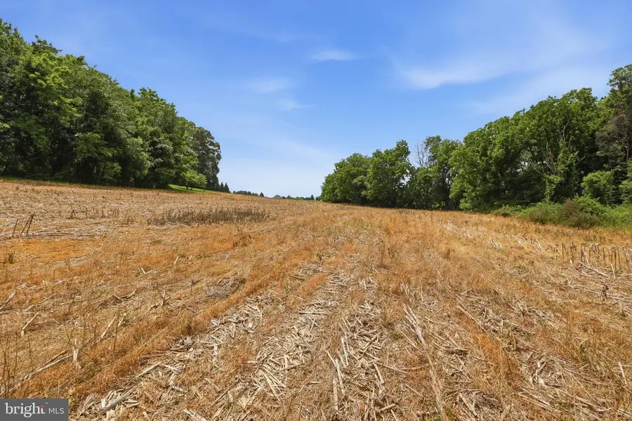 5408 Broadway Rd, White Hall, MD 21161 - #2