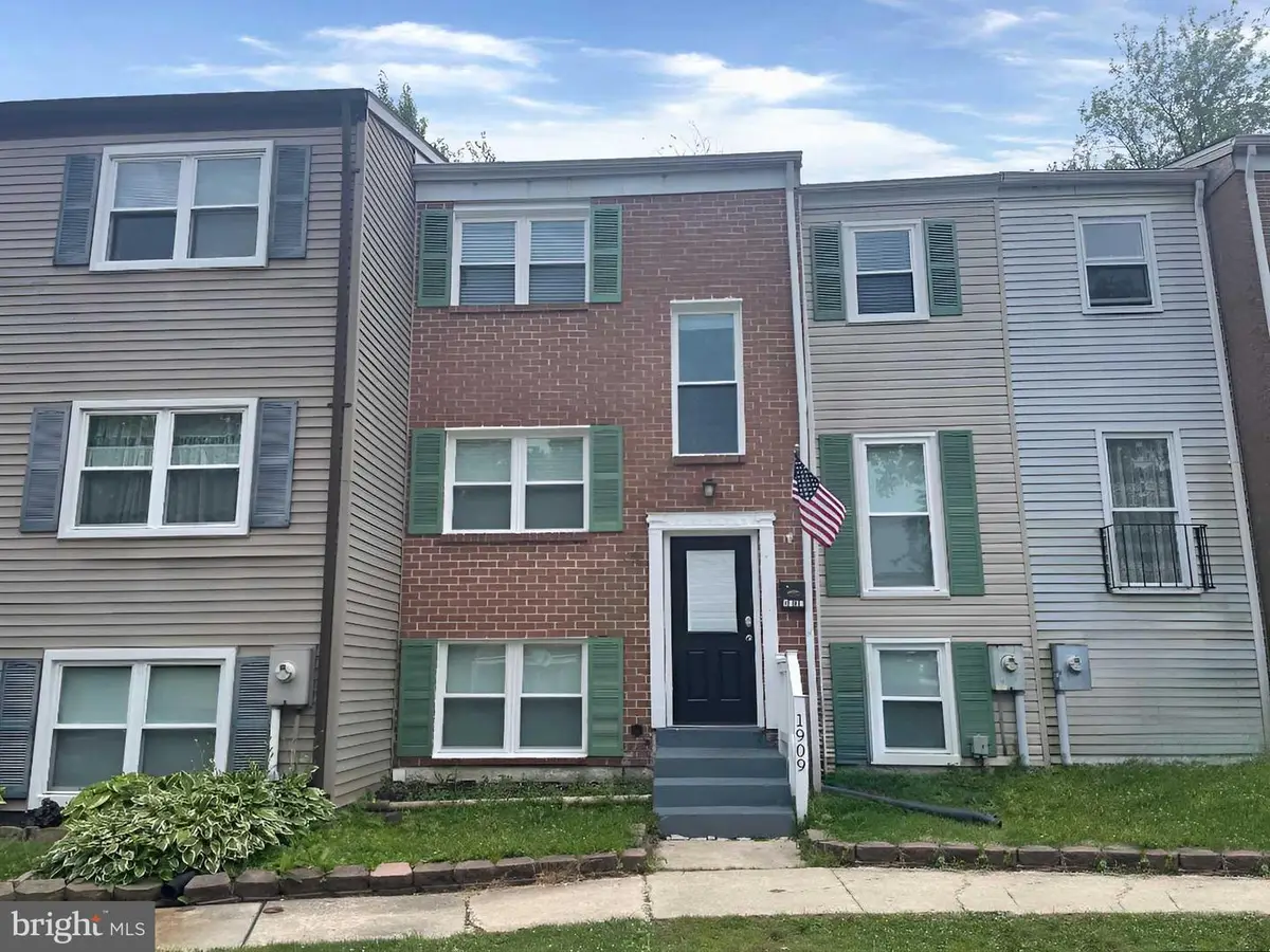 1909 Eloise Ln, Edgewood, MD 21040 - #1