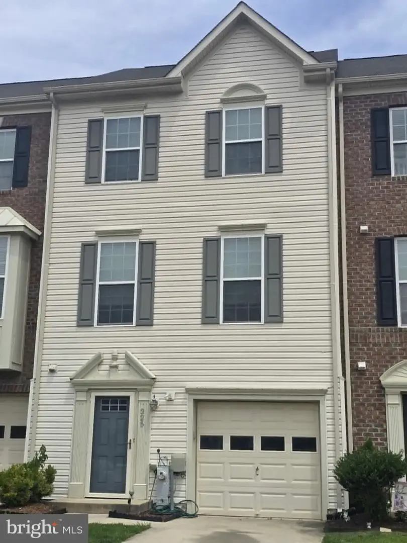 225 Staysail Dr, Joppa, MD 21085 - #2