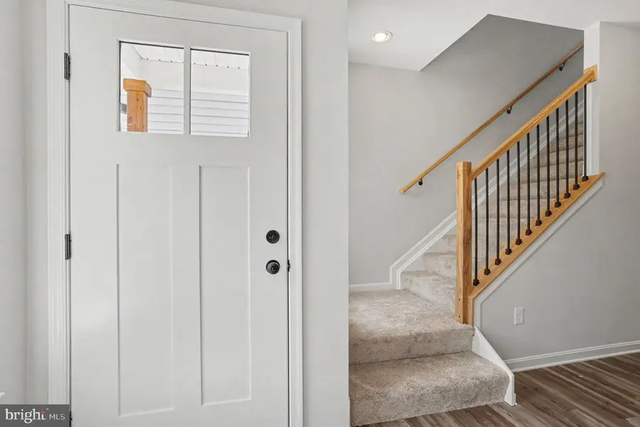 562 Girard St, Havre De Grace, MD 21078 - #2