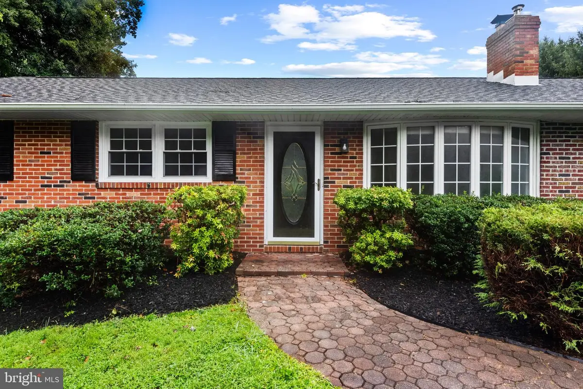 2114 Oaklyn Dr, Fallston, MD 21047 - #1