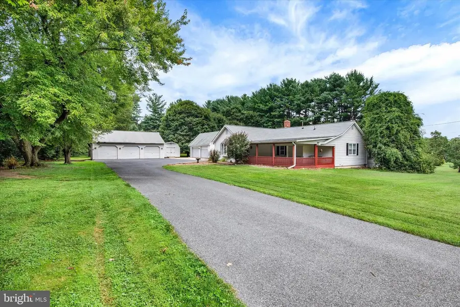 2352 Baldwin Mill Rd, Fallston, MD 21047 - #2