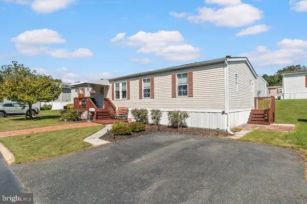 2 Waterview Dr, EDGEWOOD, MD 21040